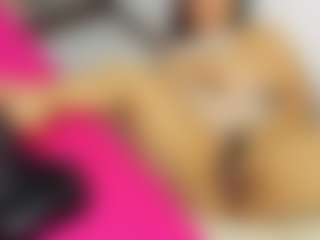 Carolinee-Torres's Live Sex Cam Show
