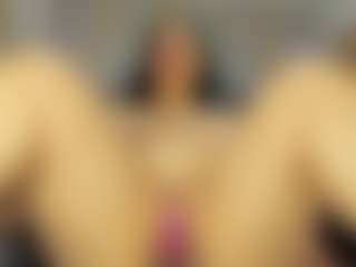 Live cam show with Carolinee-Torres - Red Hair on camwithhim.com
