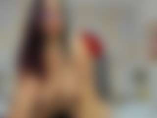 Carolinee-Torres's Live Sex Cam Show