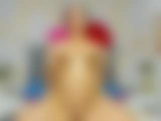 Carolinee-Torres's Live Sex Cam Show