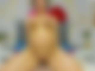 Carolinee-Torres's Live Sex Cam Show