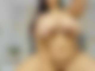 Carolinee-Torres's Live Sex Cam Show