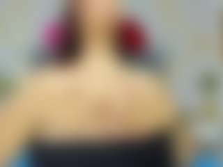 Carolinee-Torres's Live Sex Cam Show