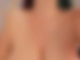 Carolinee-Torres's Live Sex Cam Show