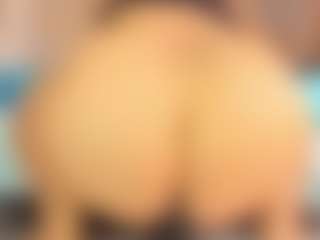 Live cam show with Carolinee-Torres - Strip Red Hair on Instabang