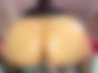 Carolinee-Torres's Live Sex Cam Show