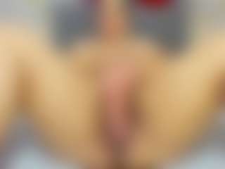 Carolinee-Torres's Live Sex Cam Show