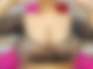 Carolinee-Torres's Live Sex Cam Show
