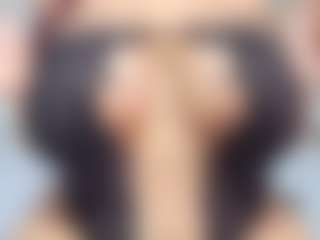 Carolinee-Torres's Live Sex Cam Show