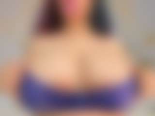 Carolinee-Torres's Live Sex Cam Show