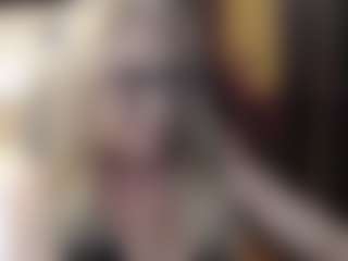 Live cam show with SofiaDream - Blue Eyes on TastyBlacksLive