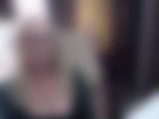 Live cam show with SofiaDream - Cougar on SquirtSoMuch