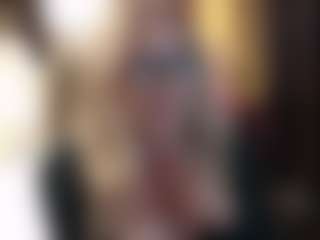 Live cam show with SofiaDream - Cougar on fapnchat