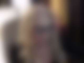 Live cam show with SofiaDream - Cougar on fapnchat
