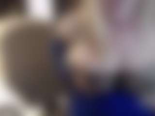 Live cam show with SofiaDream - Cougar on livesuperchat.net