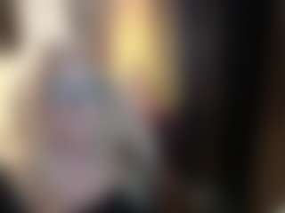 Live cam show with SofiaDream - Body on fapnchat