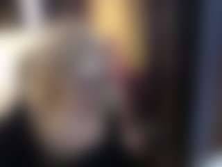 Live cam show with SofiaDream - Cougar on https://playwithruby.com