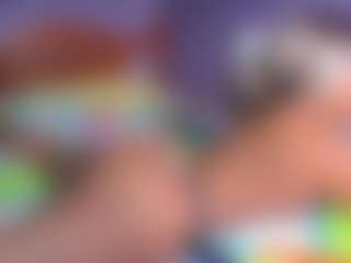 Live cam show with Angela-saenx - Flashing on CamwithHer