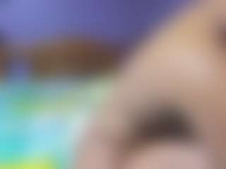 Live cam show with Angela-saenx - Cute on Uber Horny