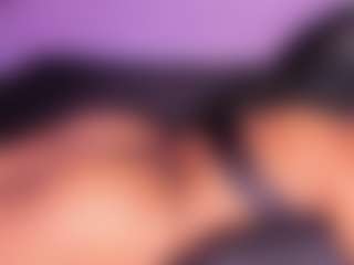 Live cam show with Angela-saenx - Oil on Camversity