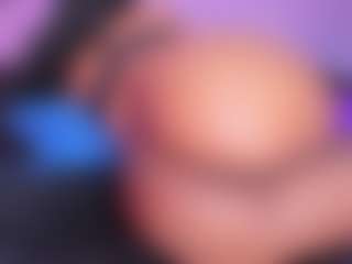 Live cam show with Angela-saenx - Toys on Camsoda