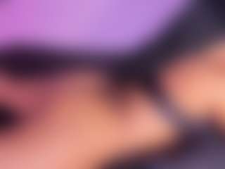 Live cam show with Angela-saenx - Flashing on Gym Cam Girls