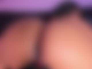 Live cam show with Angela-saenx - Sexy on Uber Horny