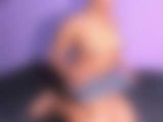 Angela-saenx's Live Sex Cam Show