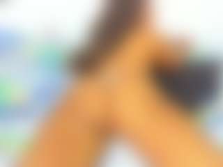 Live cam show with Angela-saenx - Skinny on TottyGirls