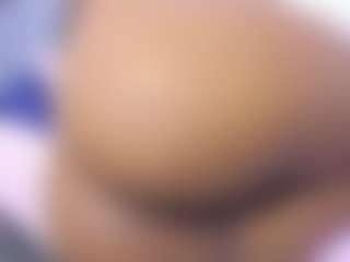 Live cam show with Angela-saenx - Thong on camgirlchat.live