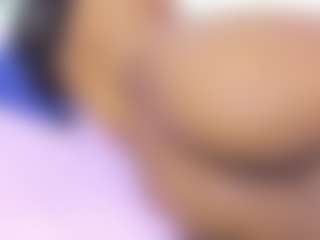Live cam show with Angela-saenx - Thong on Big Tits
