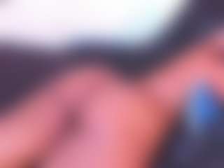 Live cam show with Angela-saenx - Natural on xplaylive.com