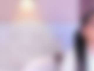 AvyMilton's Live Sex Cam Show