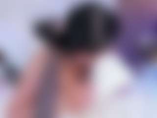 AvyMilton's Live Sex Cam Show
