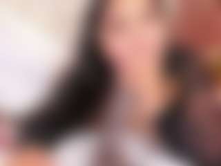 AvyMilton's Live Sex Cam Show