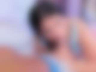 AvyMilton's Live Sex Cam Show