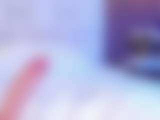 AvyMilton's Live Sex Cam Show