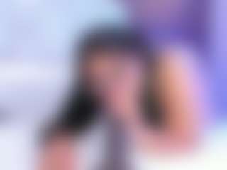 Live cam show with AvyMilton - Facial on CamwithHer
