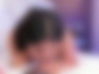 AvyMilton's Live Sex Cam Show