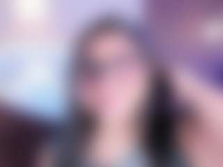 AvyMilton's Live Sex Cam Show