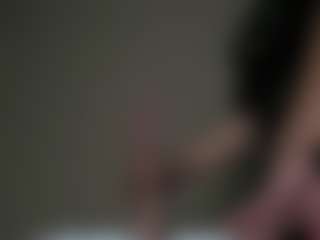 AvyMilton's Live Sex Cam Show