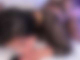 AvyMilton's Live Sex Cam Show