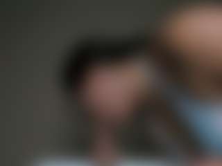AvyMilton's Live Sex Cam Show