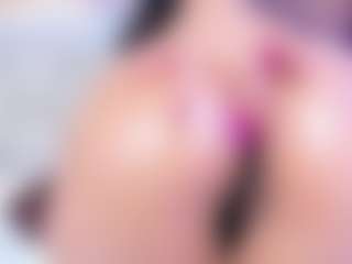 Live cam show with AvyMilton - Camel Toe on Streamer API