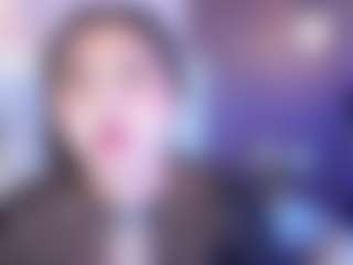 AvyMilton's Live Sex Cam Show