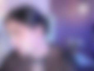 AvyMilton's Live Sex Cam Show