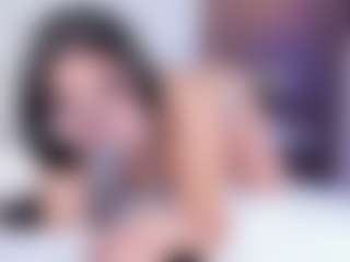 AvyMilton's Live Sex Cam Show