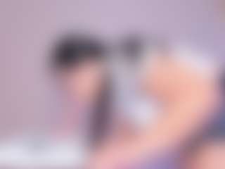 Live cam show with AvyMilton - Petite on Camsoda
