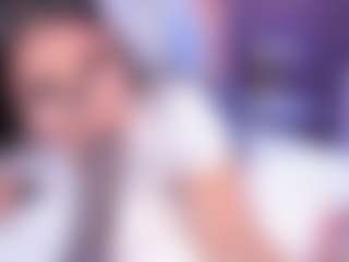 AvyMilton's Live Sex Cam Show