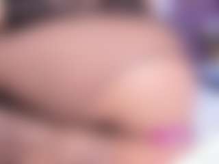 AvyMilton's Live Sex Cam Show